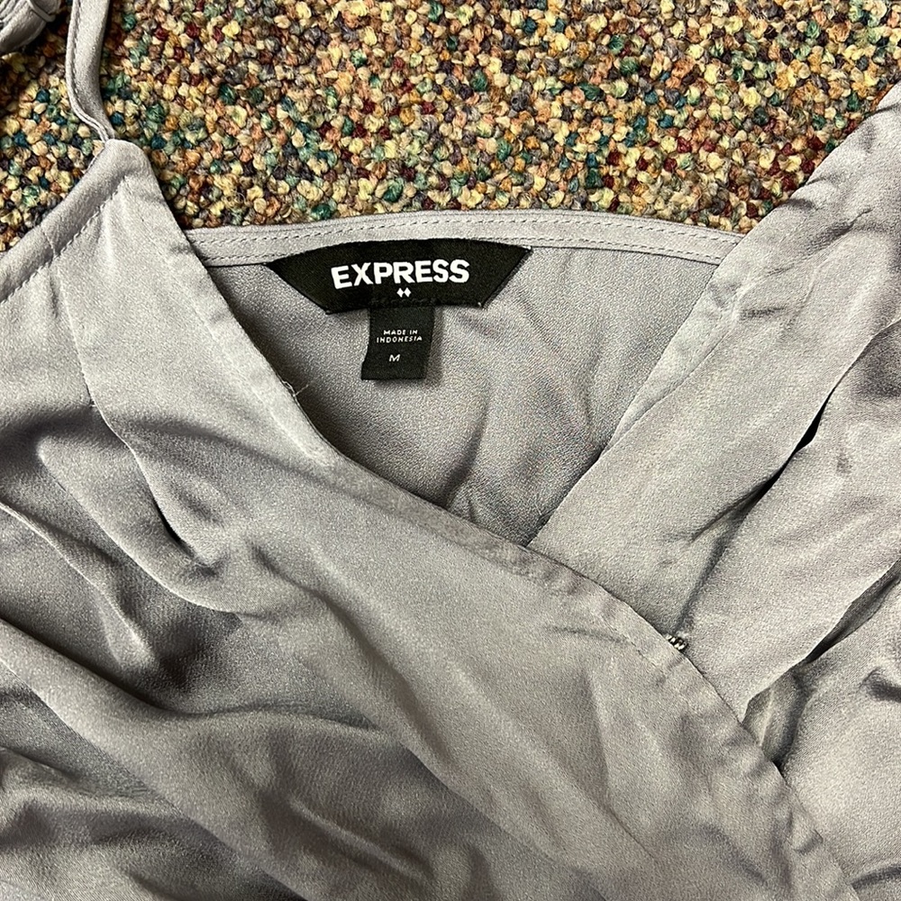 Express Medium grey low cut bodysuit blouse - Picture 2 of 4